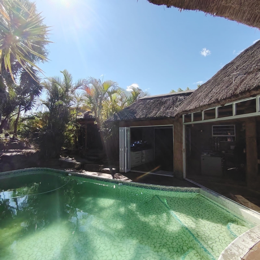 6 Bedroom Property for Sale in Haven Hills Eastern Cape